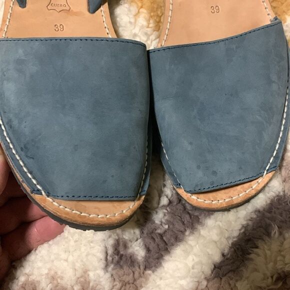 Artisan Blue Leather Sandals - Picture 3 of 6